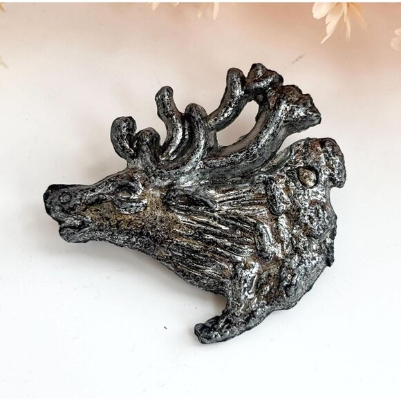 Vintage Jewelry - Stag Large Deer Figural Textured Silver Toned Vintage Lapel Pin | Brooch